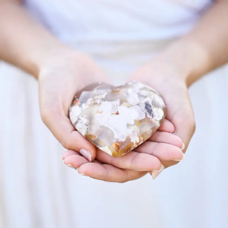 Agate fleur: Origine Vertus et Propriétés de la Pierre