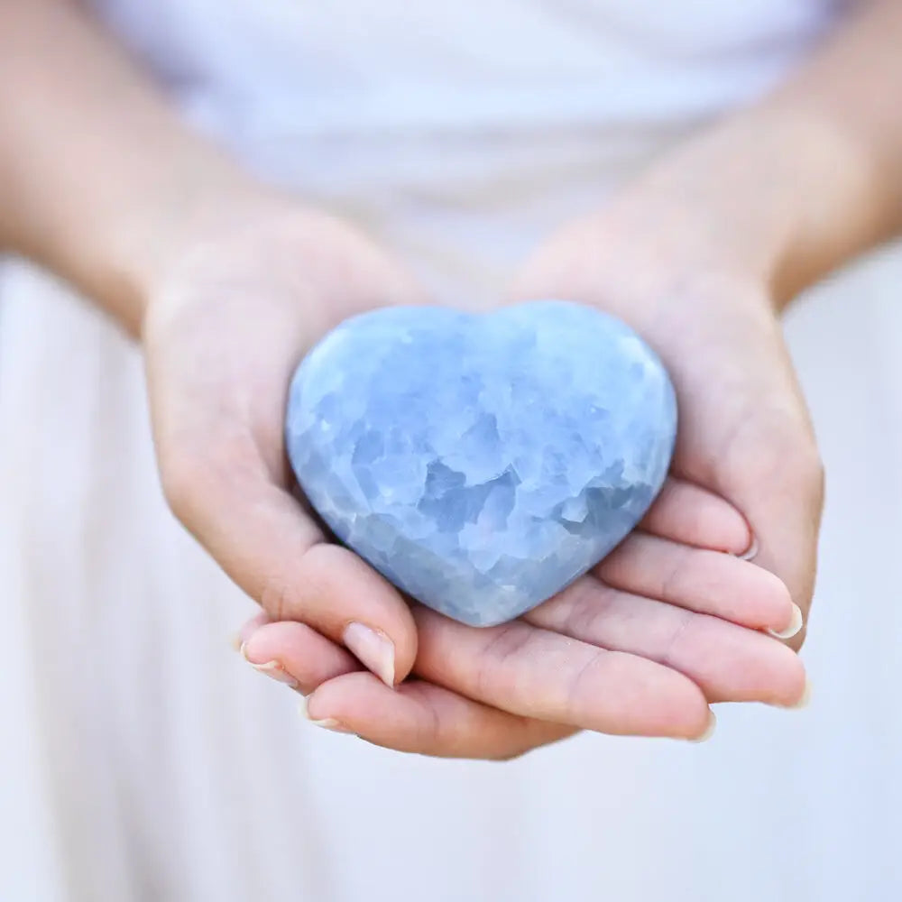 Calcite bleue: Origine Vertus et Propriétés de la Pierre