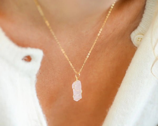 Pendentif quartz rose brut