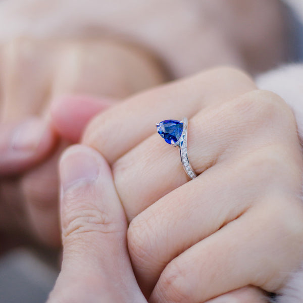 bague de fiancaille saphir