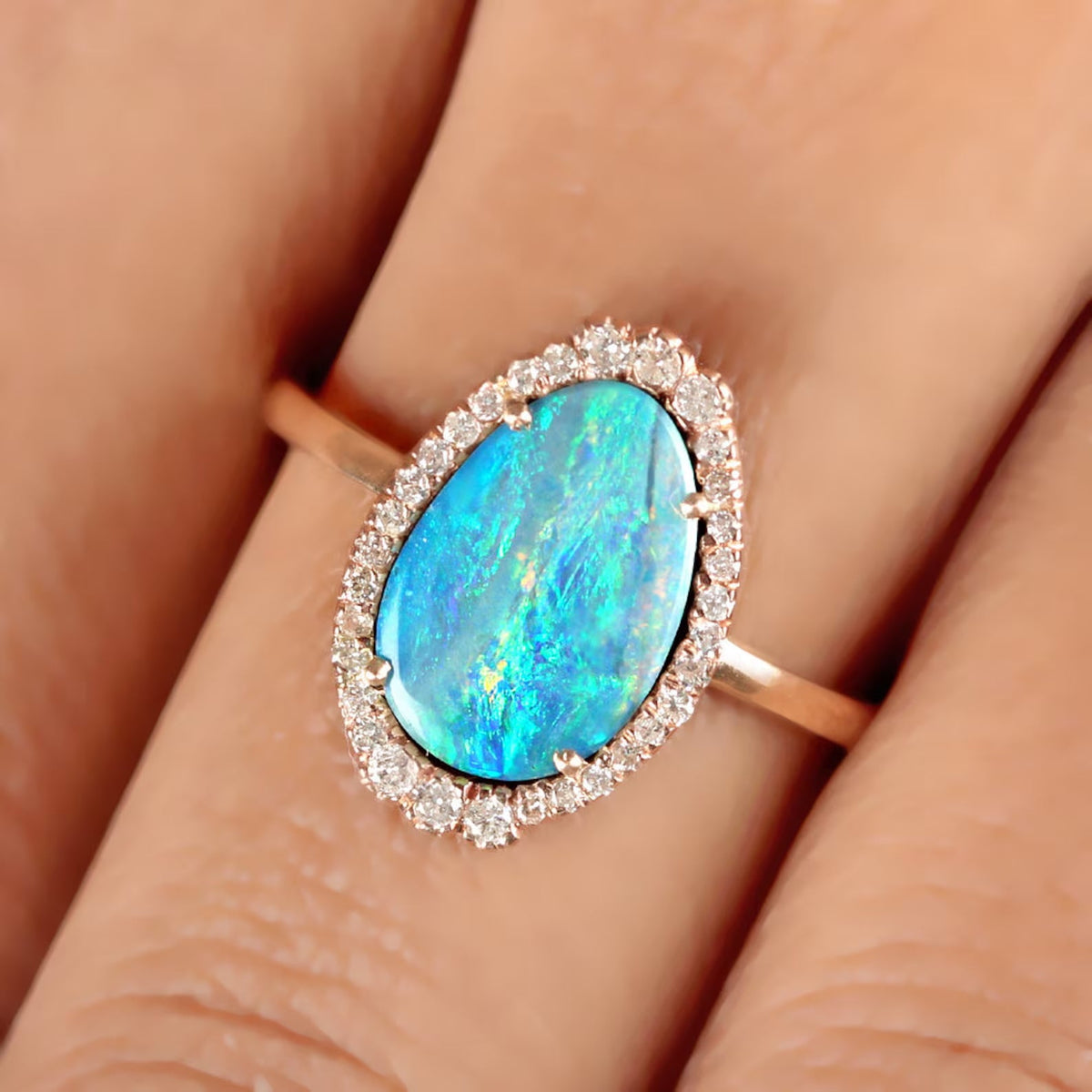 Bague Opale, Or et Diamants