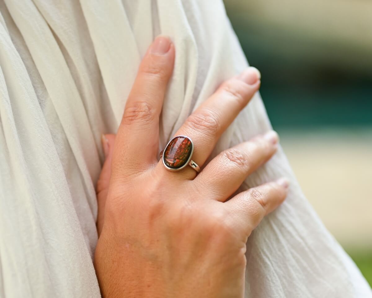 Ammolite: vertus bienfaits et signification de la pierre