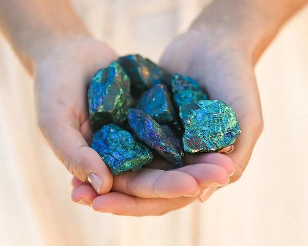 Chalcopyrite: Géologie Vertus et Propriétés de la Pierre