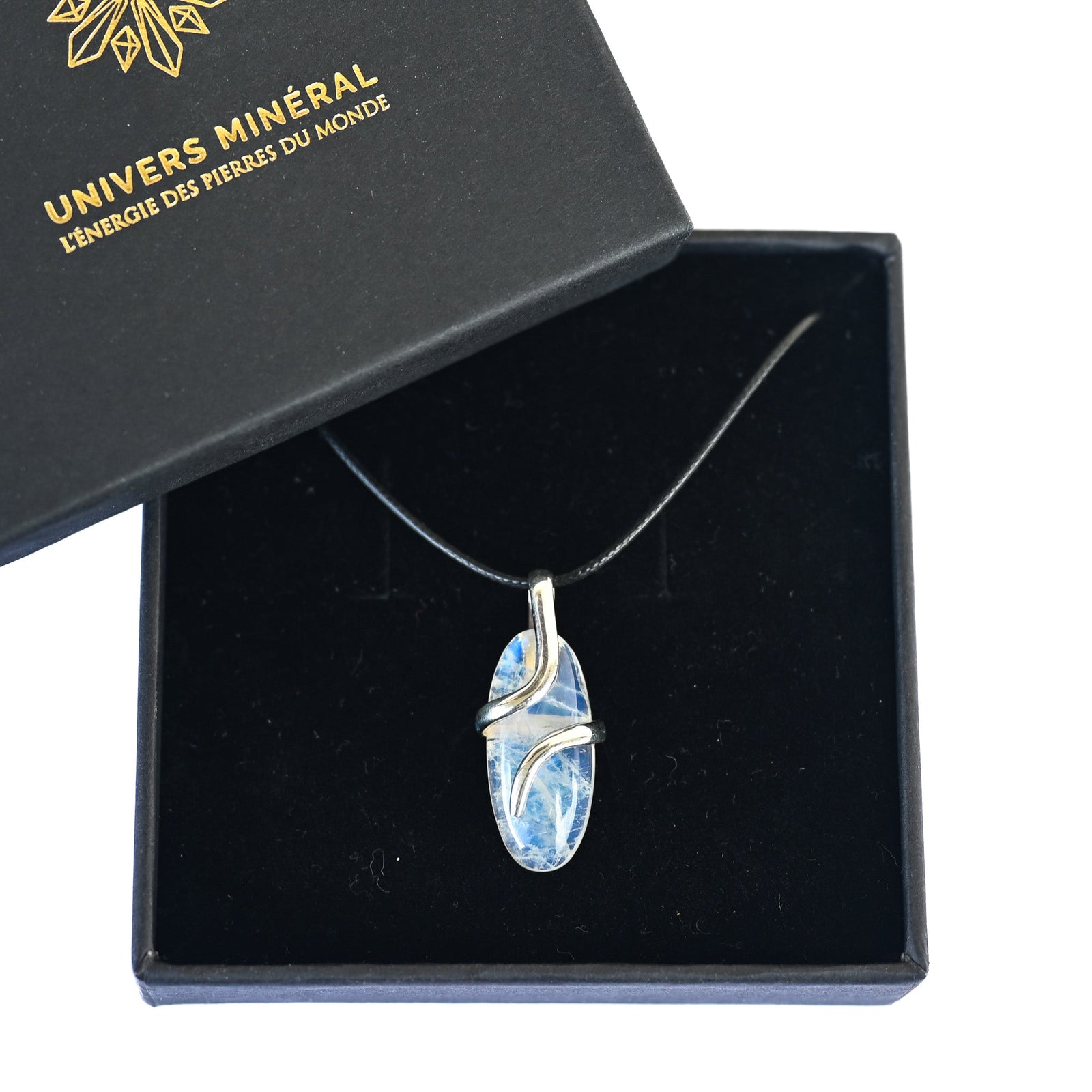 Collier avec Pierre de Lune