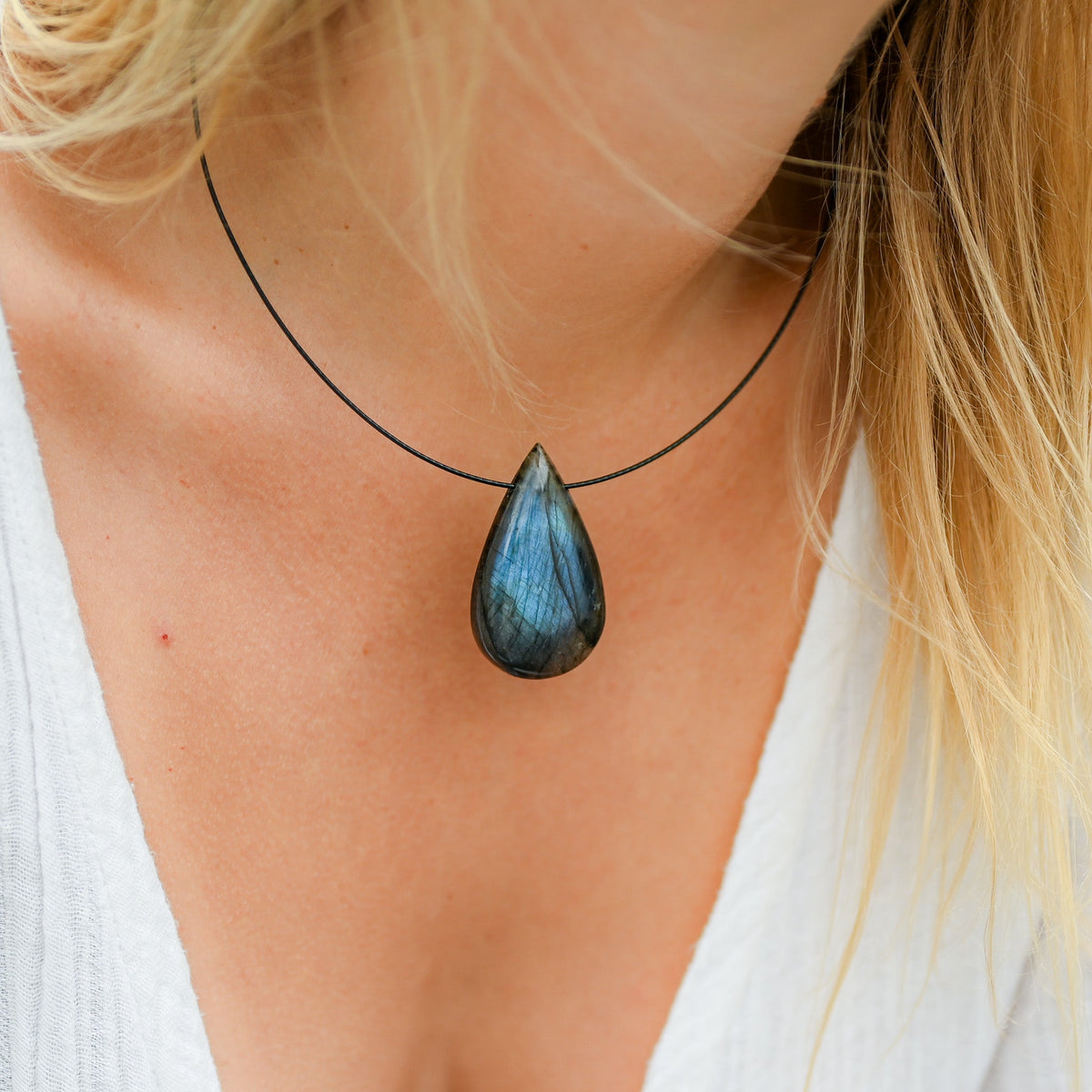 Collier labradorite bleue