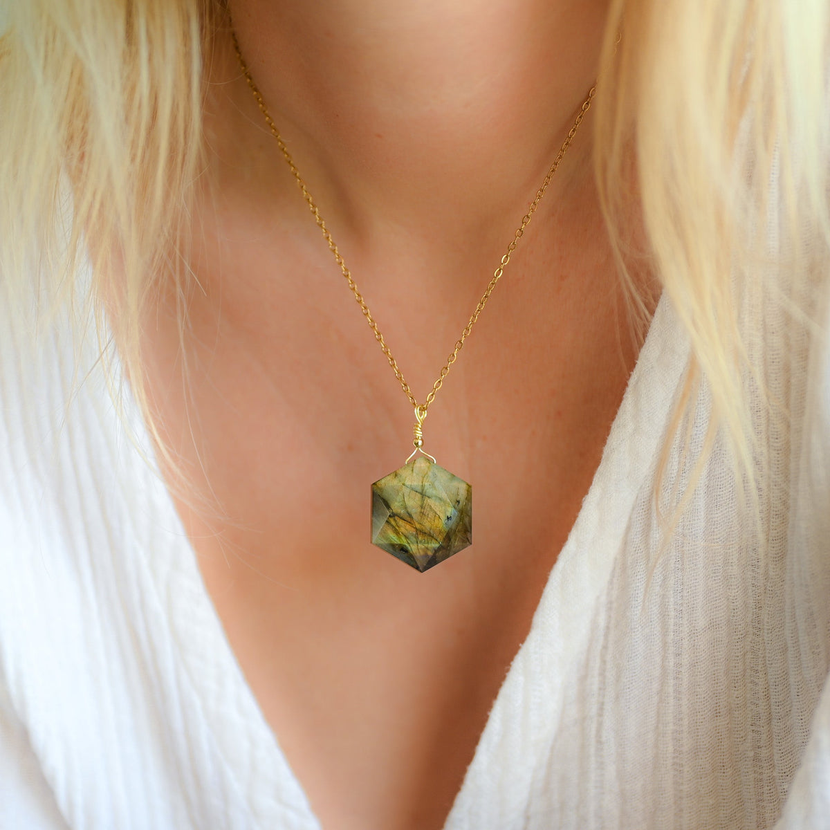 Collier labradorite sacré
