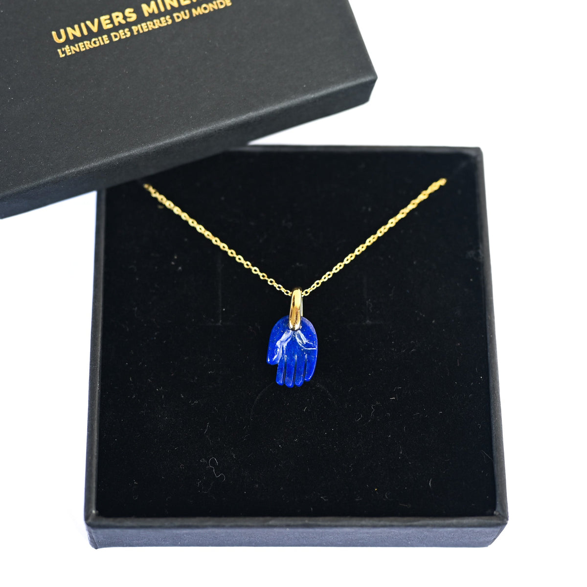 Collier ’Main’