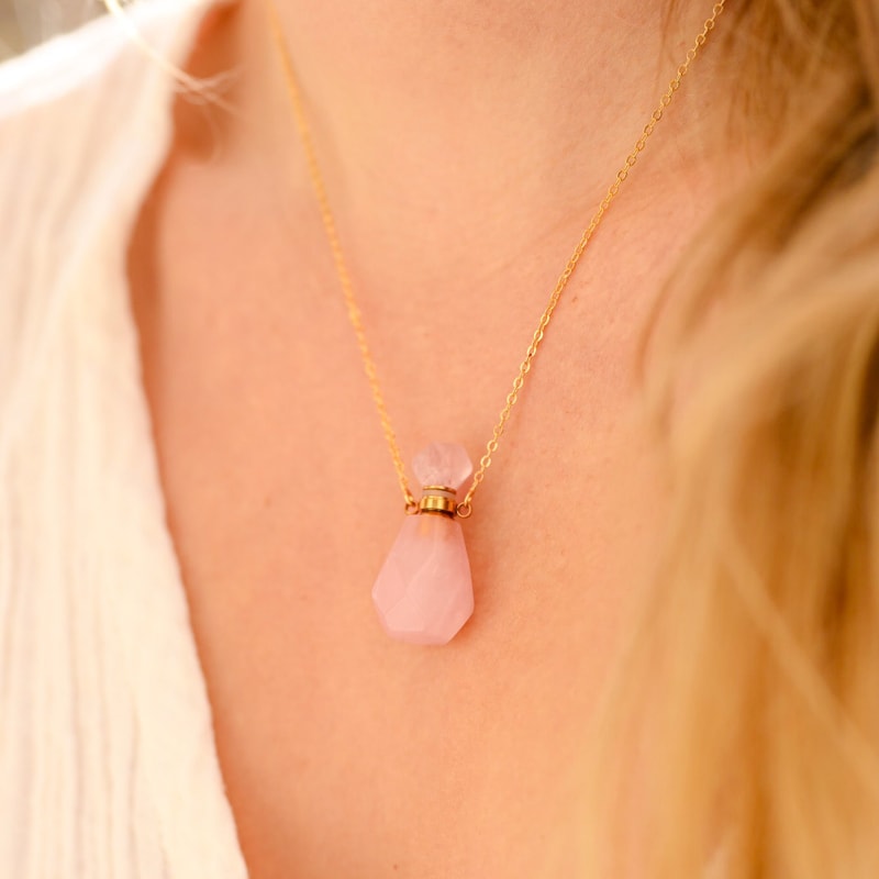 Collier Quartz Rose Pendentif Fiole | Univers Minéral