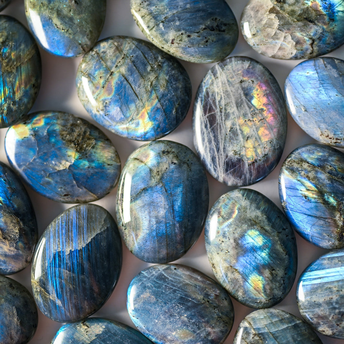 Galet labradorite