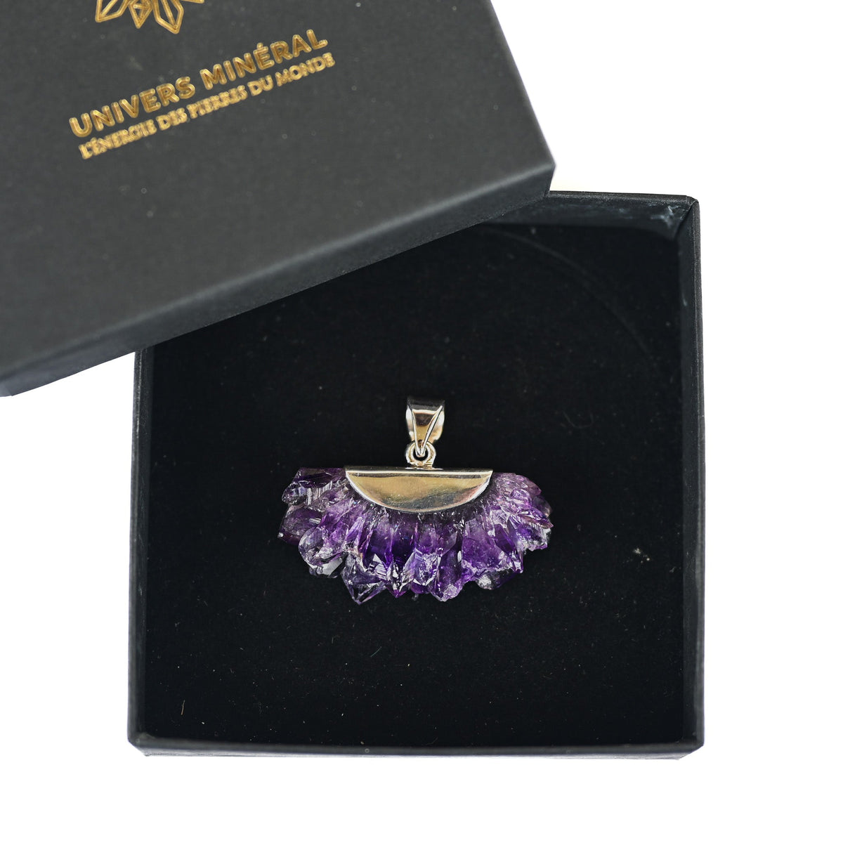 Pendentif en Améthyste solaire ’Etoile d’Uruguay’