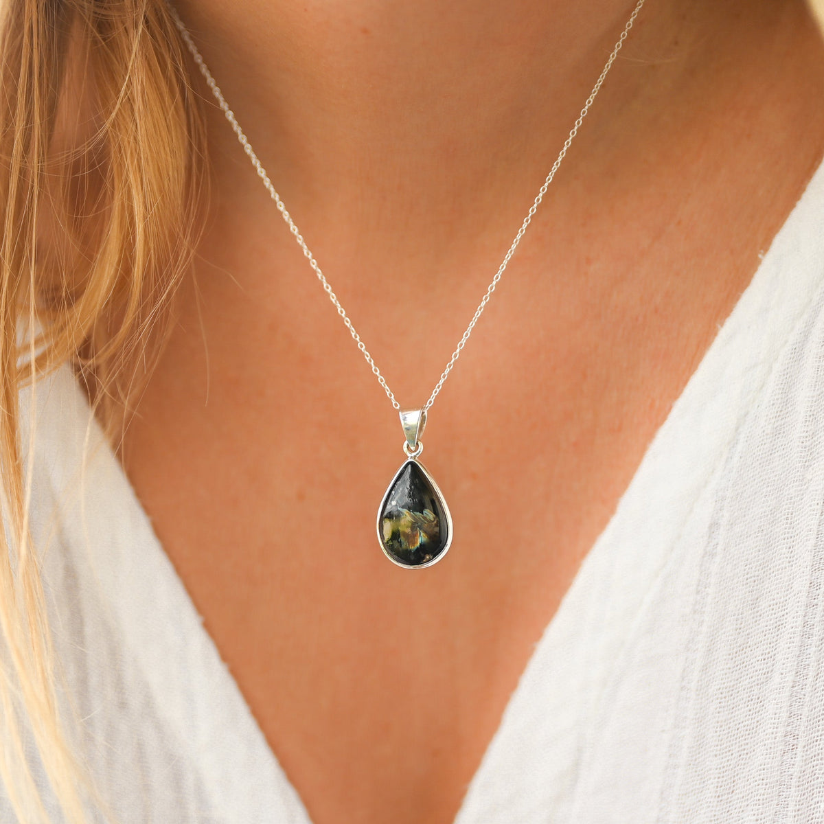 Pendentif Nuummite