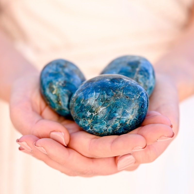 Pierre Apatite bleue | Univers Minéral