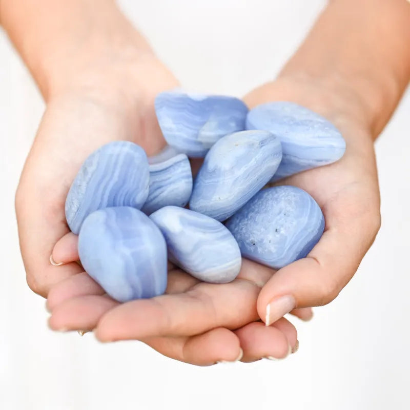 Pierre Calcédoine bleue