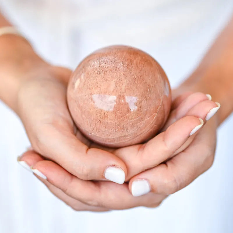 Pierre de lune orange Sphère