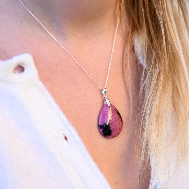 Rhodonite Pendentif | Univers Minéral