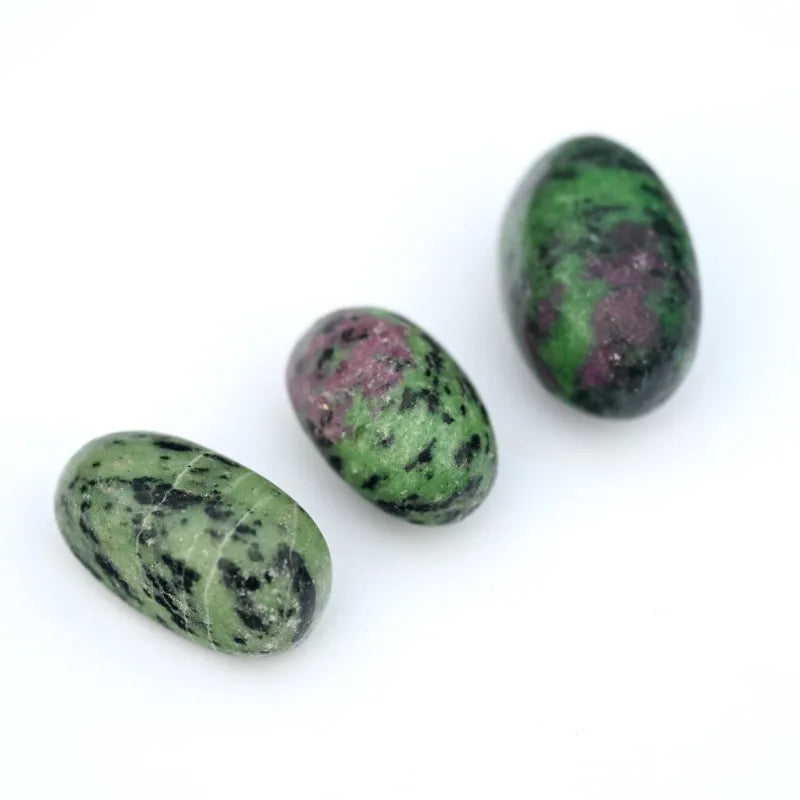 Rubis Zoïsite - Pierre Roulée