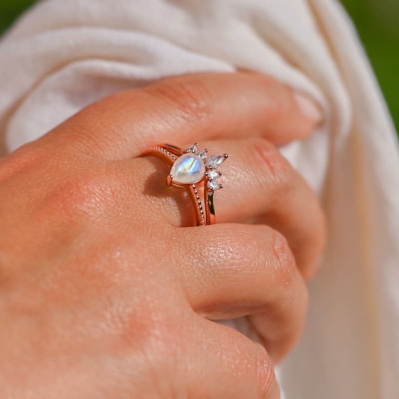 Bague de fiançailles Pierre de Lune Univers Minéral® - Main Image