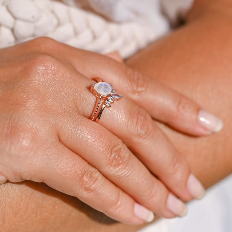 Bague de fiançailles Pierre de Lune | Univers Minéral