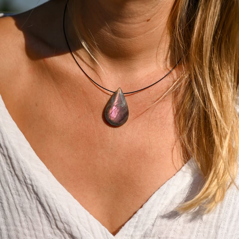 collier labradorite violette