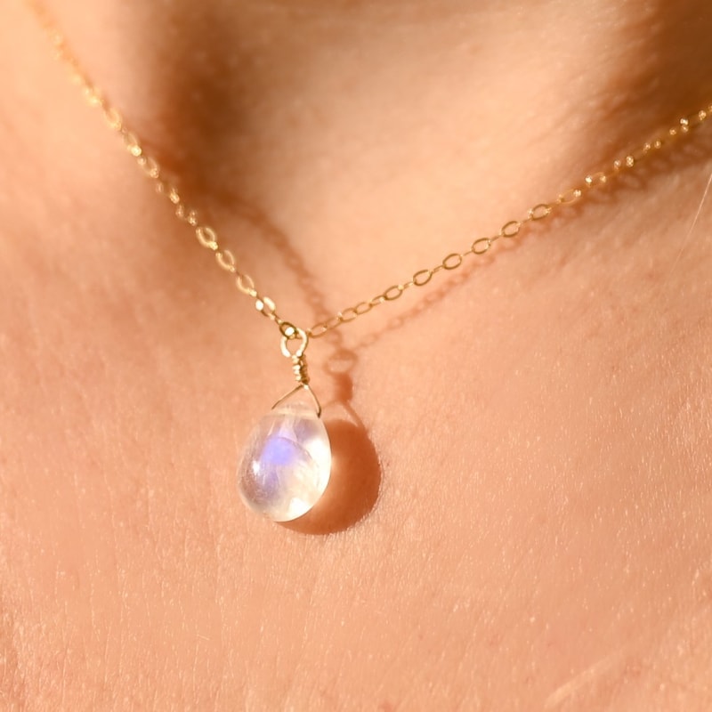 Collier Ras de cou Pierre de Lune | Univers Minéral