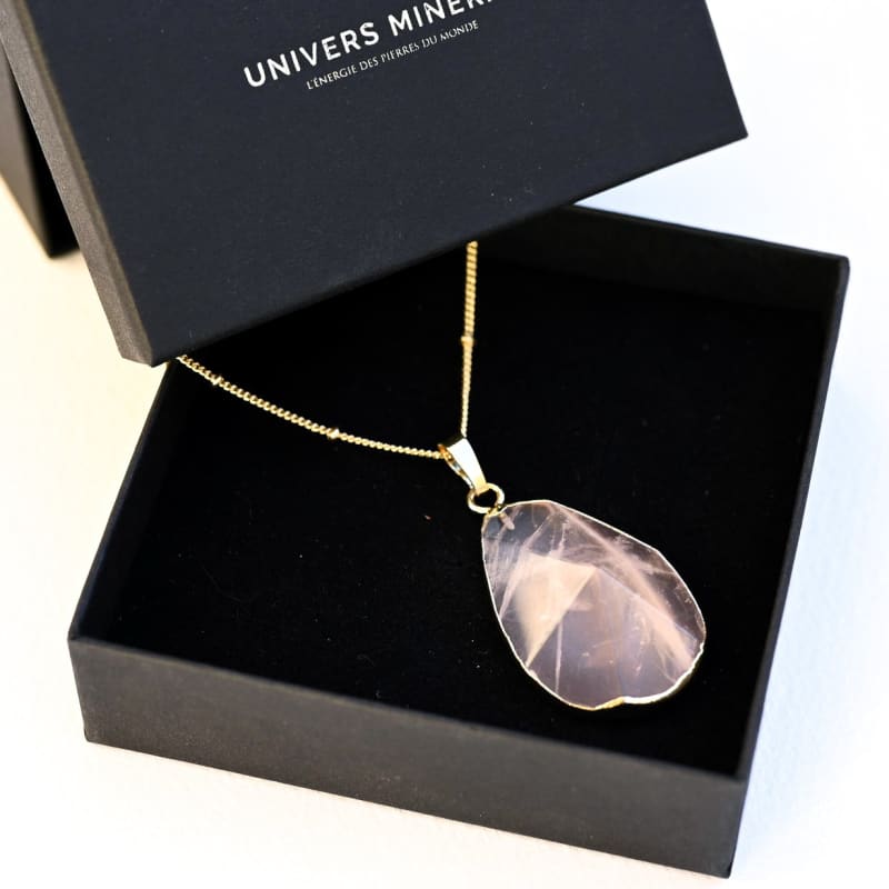 Pendentif quartz rose et or | Univers Minéral