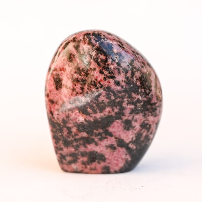 Rhodonite - Forme libre | Univers Minéral